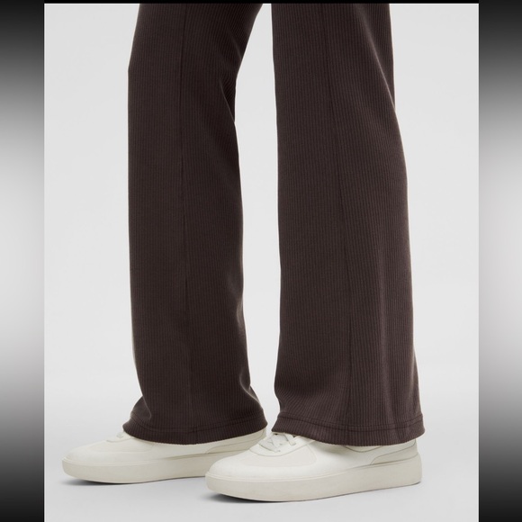 NEW Lululemon Softstream Ribbed Flated Pant - Picture 2 of 4